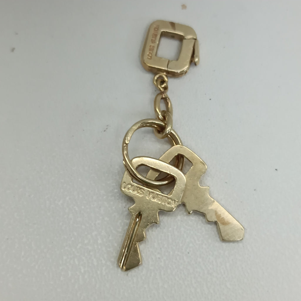 DIJE ORO 14 K 6.4 GRMS (SEMINUEVO)