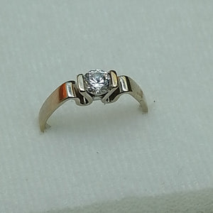 ANILLITO ORO BLANCO 14 K 2.8 GRMS (SEMINUEVO)