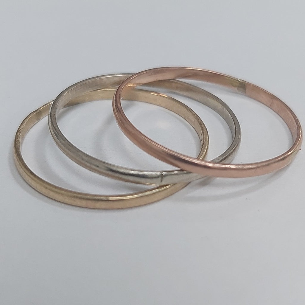 ANILLO ORO 10 K 2.4 GRMS (SEMINUEVO)
