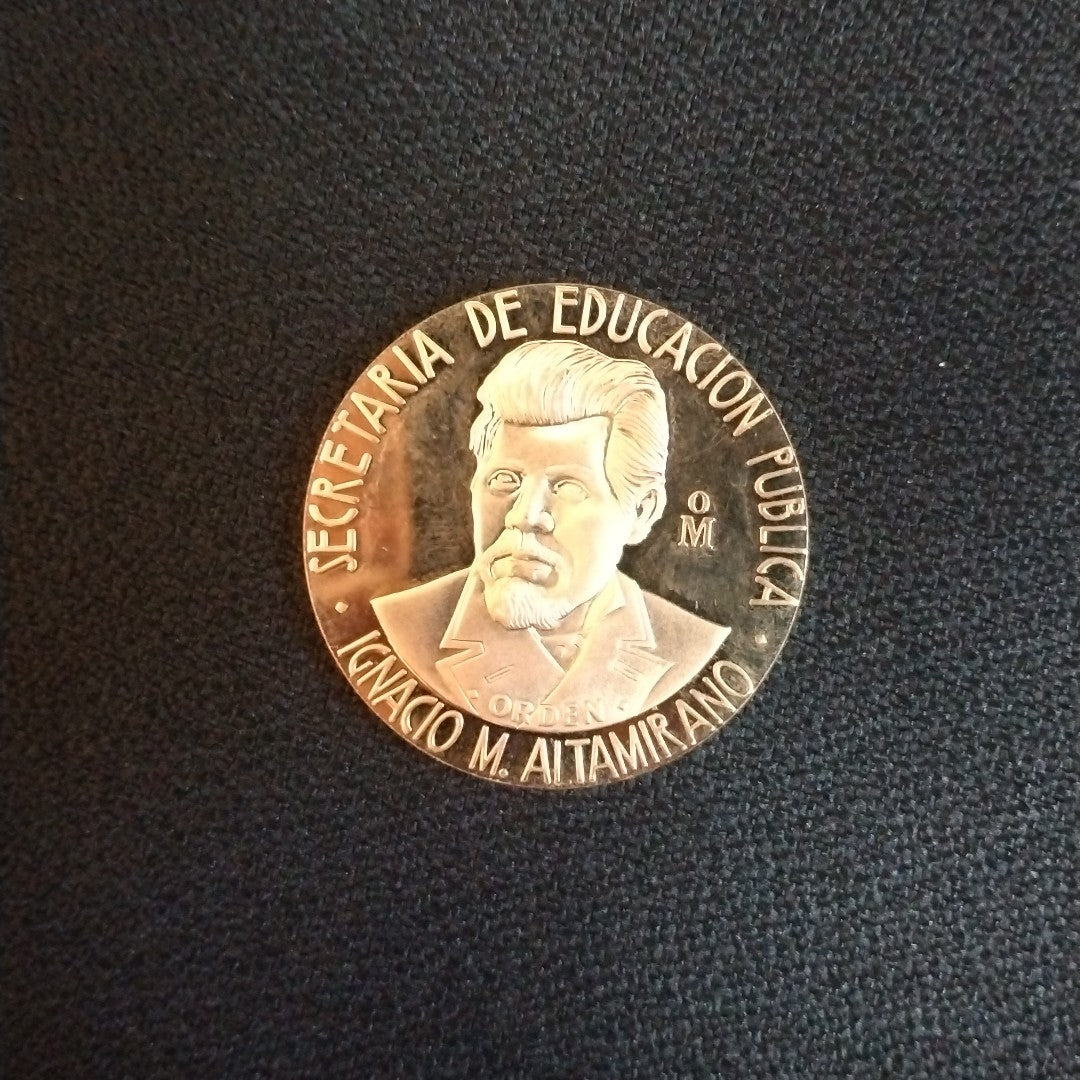MEDALLA CONMEMORATIVA ORO 21 K 42,00 GRMS (SEMINUEVO)