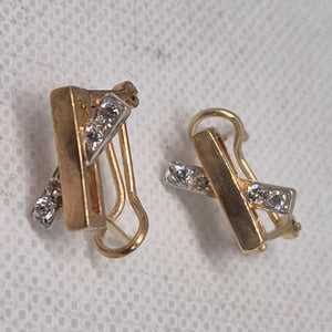 ARETES PAR ORO 14 K 2.5 GRMS (SEMINUEVO)