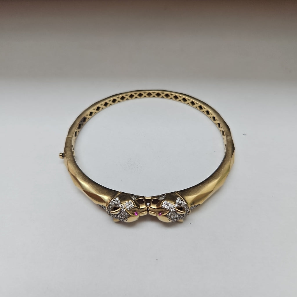 PULSERA RIGIDA ORO 10 K 11.3 GRMS (SEMINUEVO)