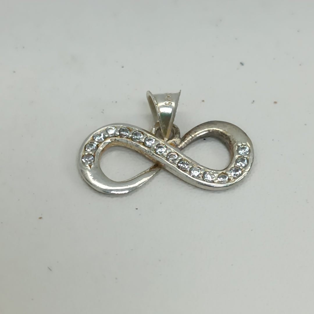 DIJE PLATA 4.1 GRMS (SEMINUEVO)