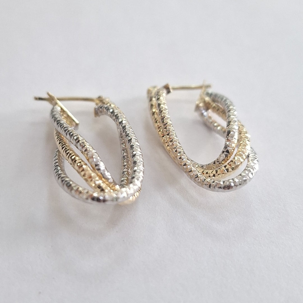 ARETES PAR ORO 10 K 3.9 GRMS (SEMINUEVO)