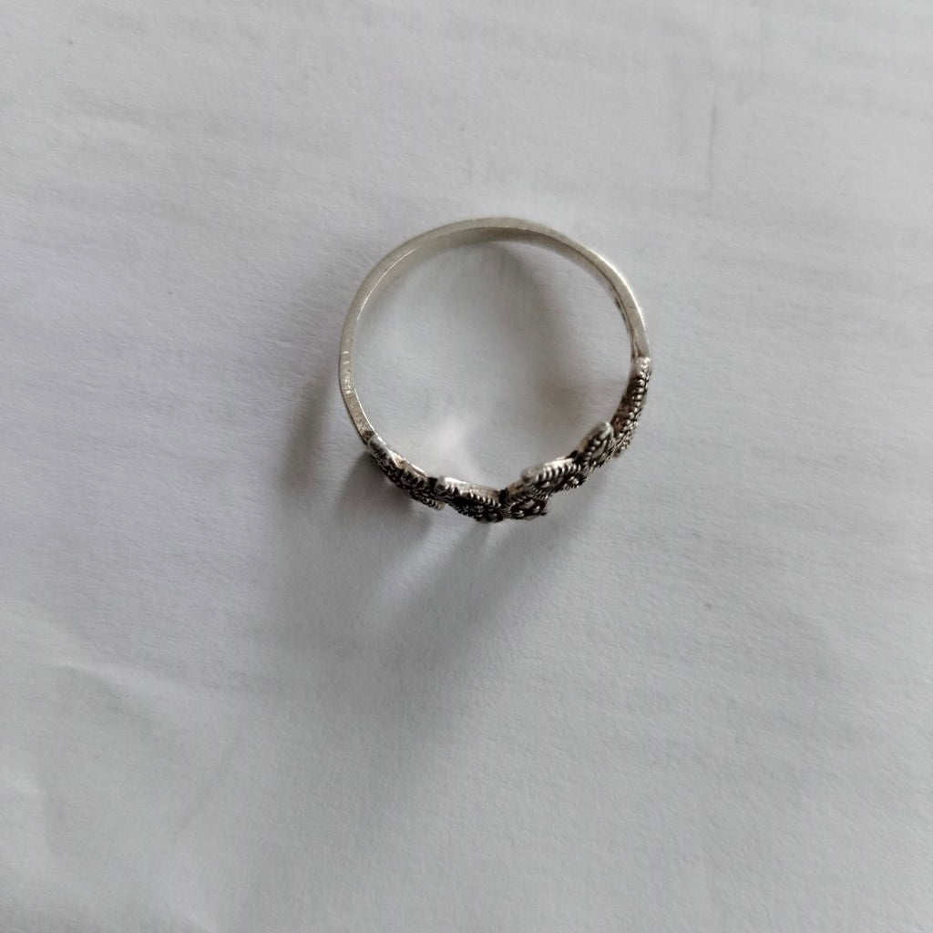 ANILLITO PLATA 2.6 GRMS (SEMINUEVO)