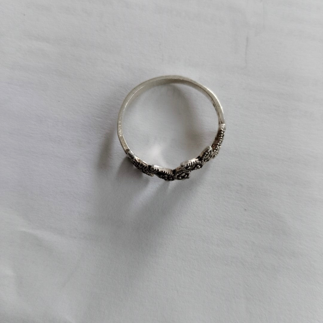 ANILLITO PLATA 2.6 GRMS (SEMINUEVO)