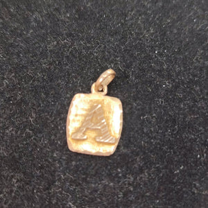 DIJE ORO 10 K 1.2 GRMS (SEMINUEVO)