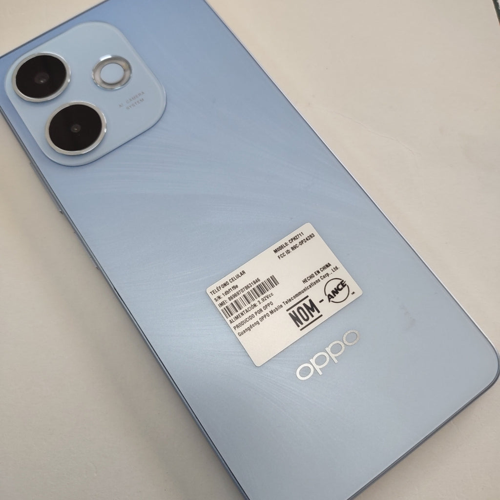 CELULAR OPPO A5 PRO CPH2711 (2025) 256 GB 8 GB RAM (SEMINUEVO)