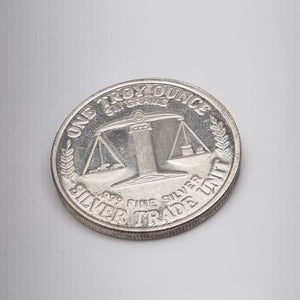 MEDALLA PERSONAL PLATA 31 GRMS (SEMINUEVO)