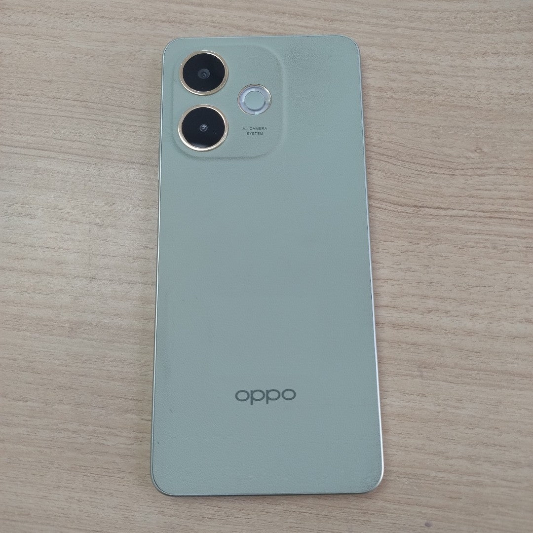 CELULAR OPPO A5 PRO CPH2711 (2025) 256 GB 8 GB RAM