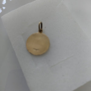 DIJE, MEDALLA RELIGIOSA ORO 18 K 3.6 GRMS (SEMINUEVO)
