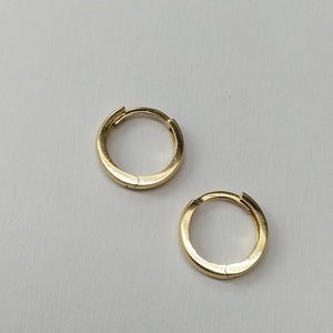 HUGGIES ORO 14K 1.1 (NUEVO)