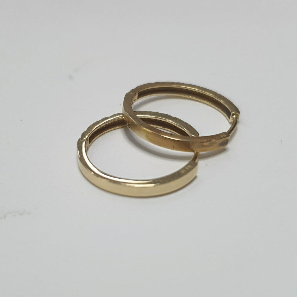 ARETES PAR, ARRACADAS PAR ORO 14 K 2.2 GRMS (SEMINUEVO)