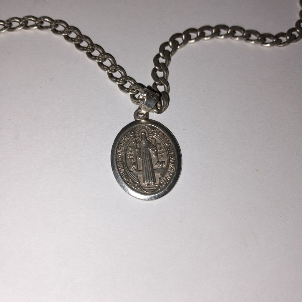 CADENA, DIJE PLATA 32.9 GRMS (SEMINUEVO)