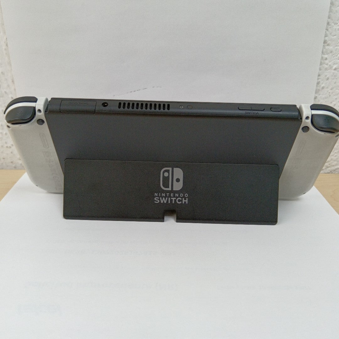 CONSOLA DE VIDEOJUEGO NINTENDO SWITCH OLED 64 GB (SEMINUEVO)