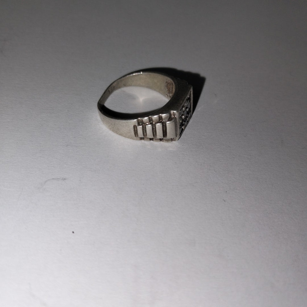 ANILLO PLATA 5.4 GRMS (SEMINUEVO)