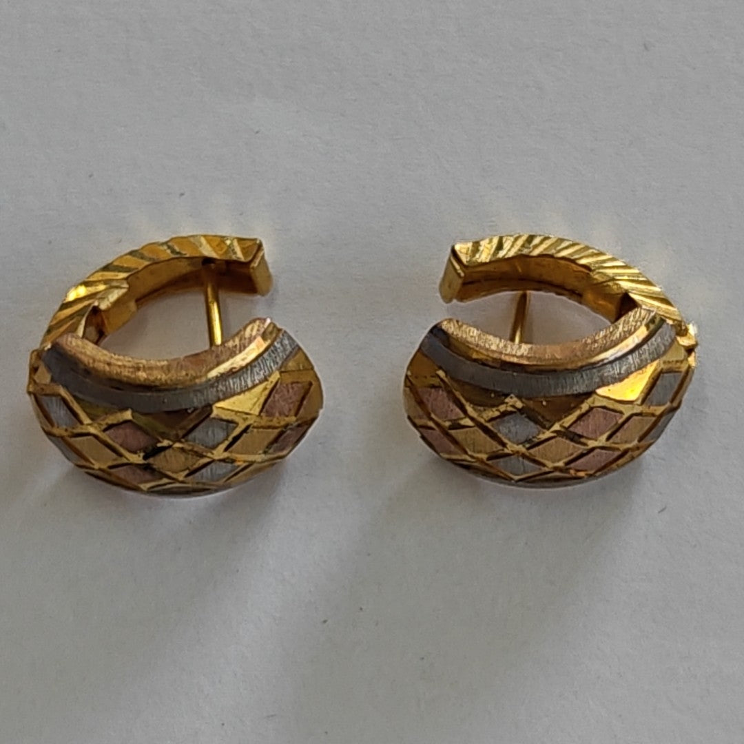 ARETES PAR ORO 14 K 2.8 GRMS (SEMINUEVO)