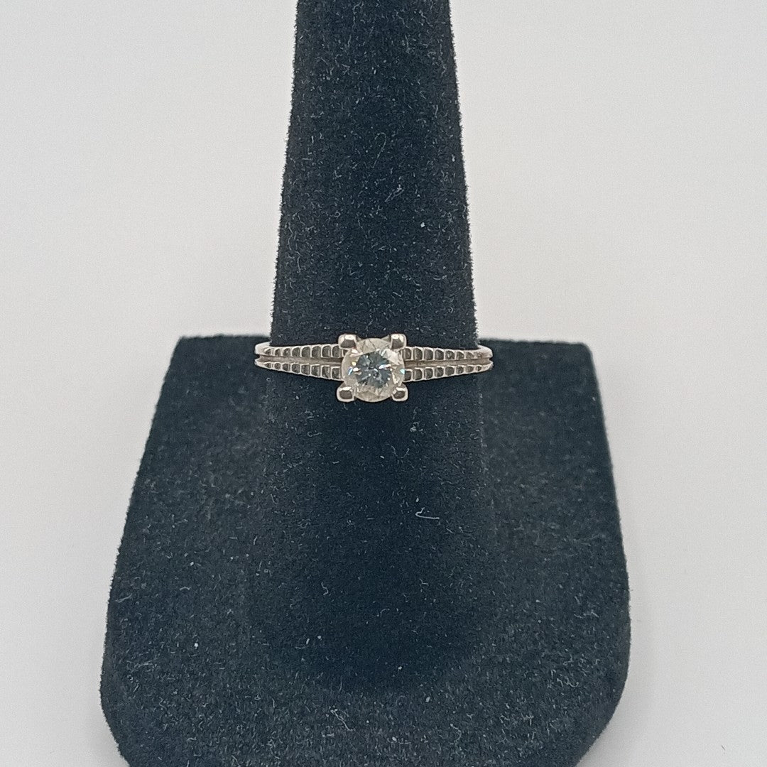 ANILLITO ORO, ORO BLANCO 14 K 2 GRMS (SEMINUEVO)