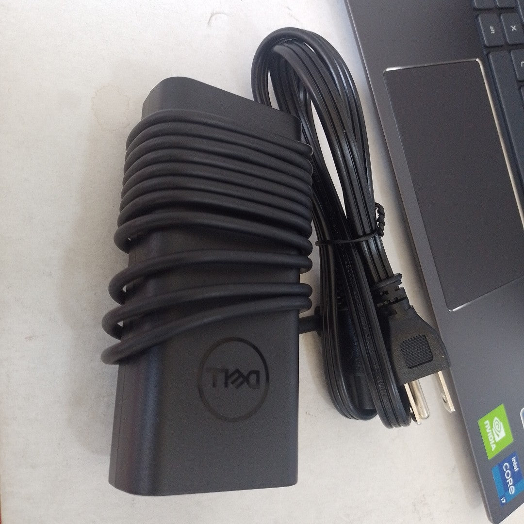 LAPTOP DELL VOSTRO 13 5310 (2022) 512 GB SSD 16 GB RAM (SEMINUEVO)