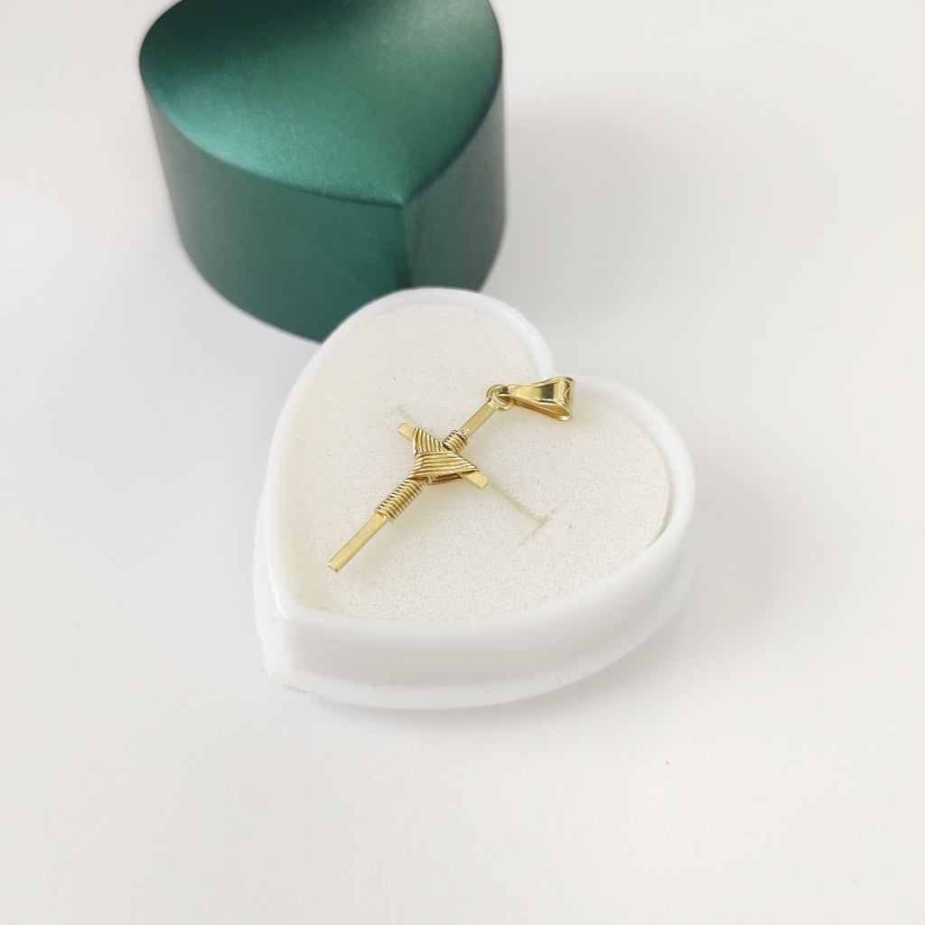 CRUZ ORO 14 K 0,90 GRMS (SEMINUEVO)