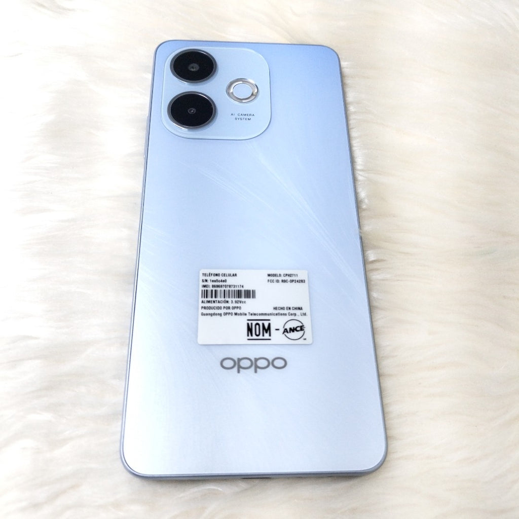 CELULAR OPPO A5 PRO CPH2711 (2025) 256 GB 8 GB RAM (SEMINUEVO)