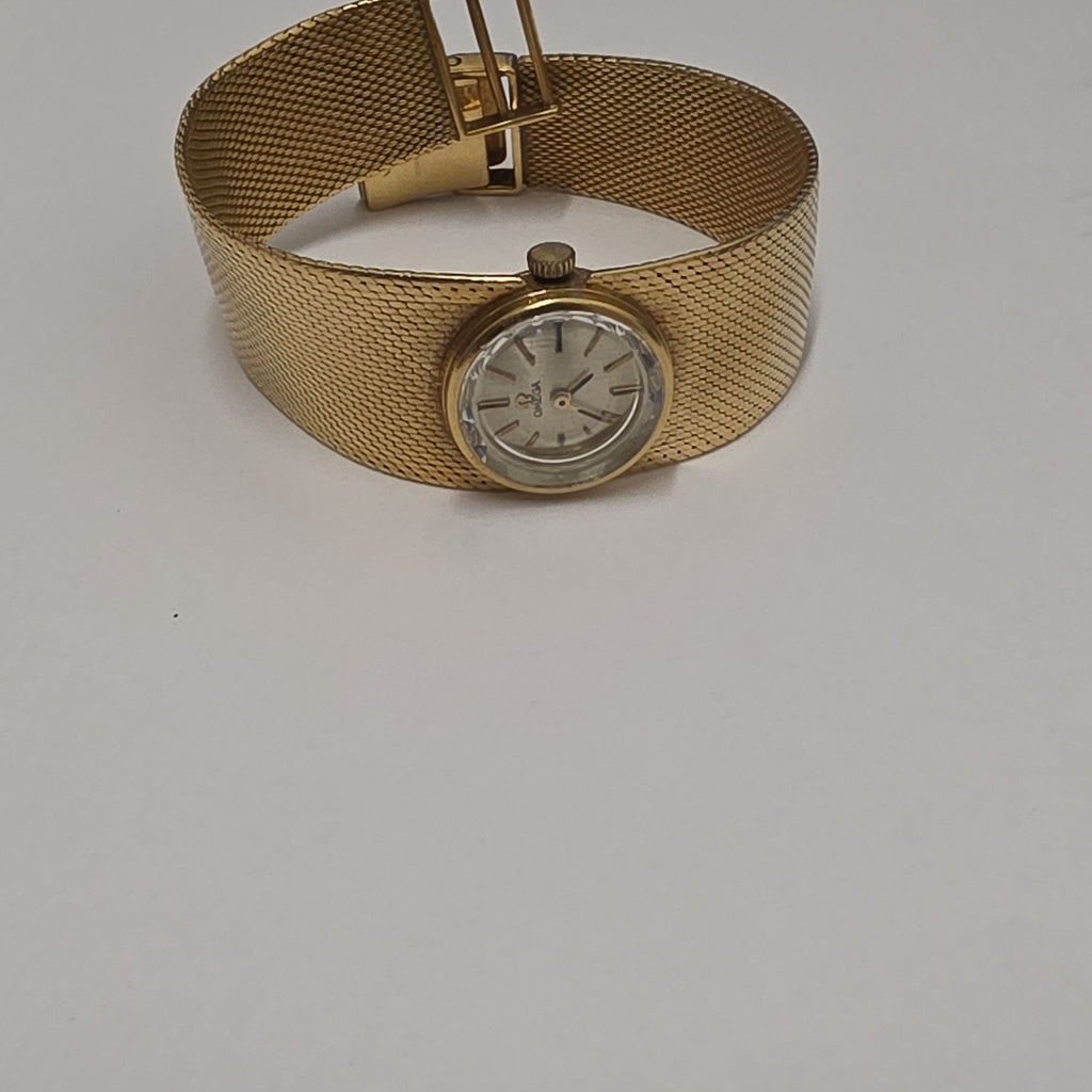 RELOJ CAJA Y PULSO ORO ORO 18 K 46 GRMS (SEMINUEVO)