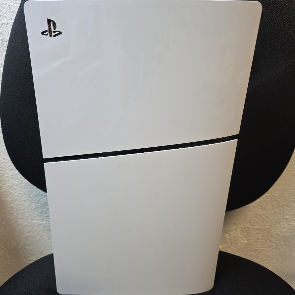 CONSOLA DE VIDEOJUEGO SONY PS5 825 SSD (SEMINUEVO)