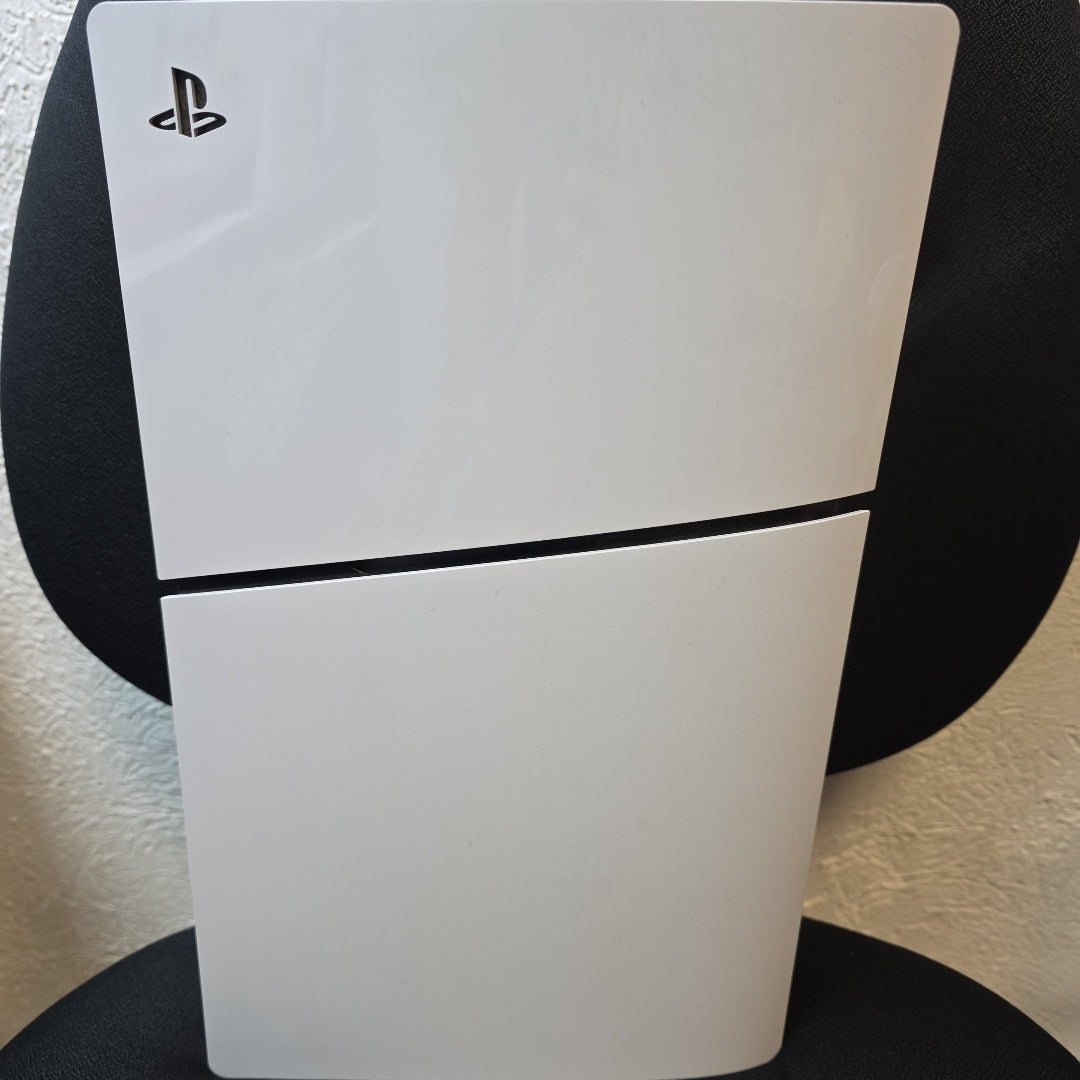 CONSOLA DE VIDEOJUEGO SONY PS5 825 SSD (SEMINUEVO)