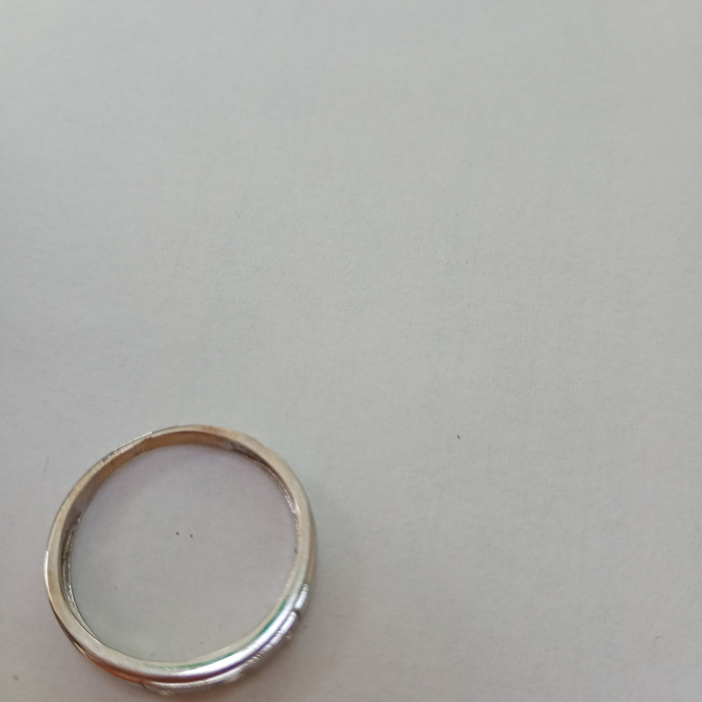 ANILLITO ORO BLANCO 10 K 2,20 GRMS (SEMINUEVO)