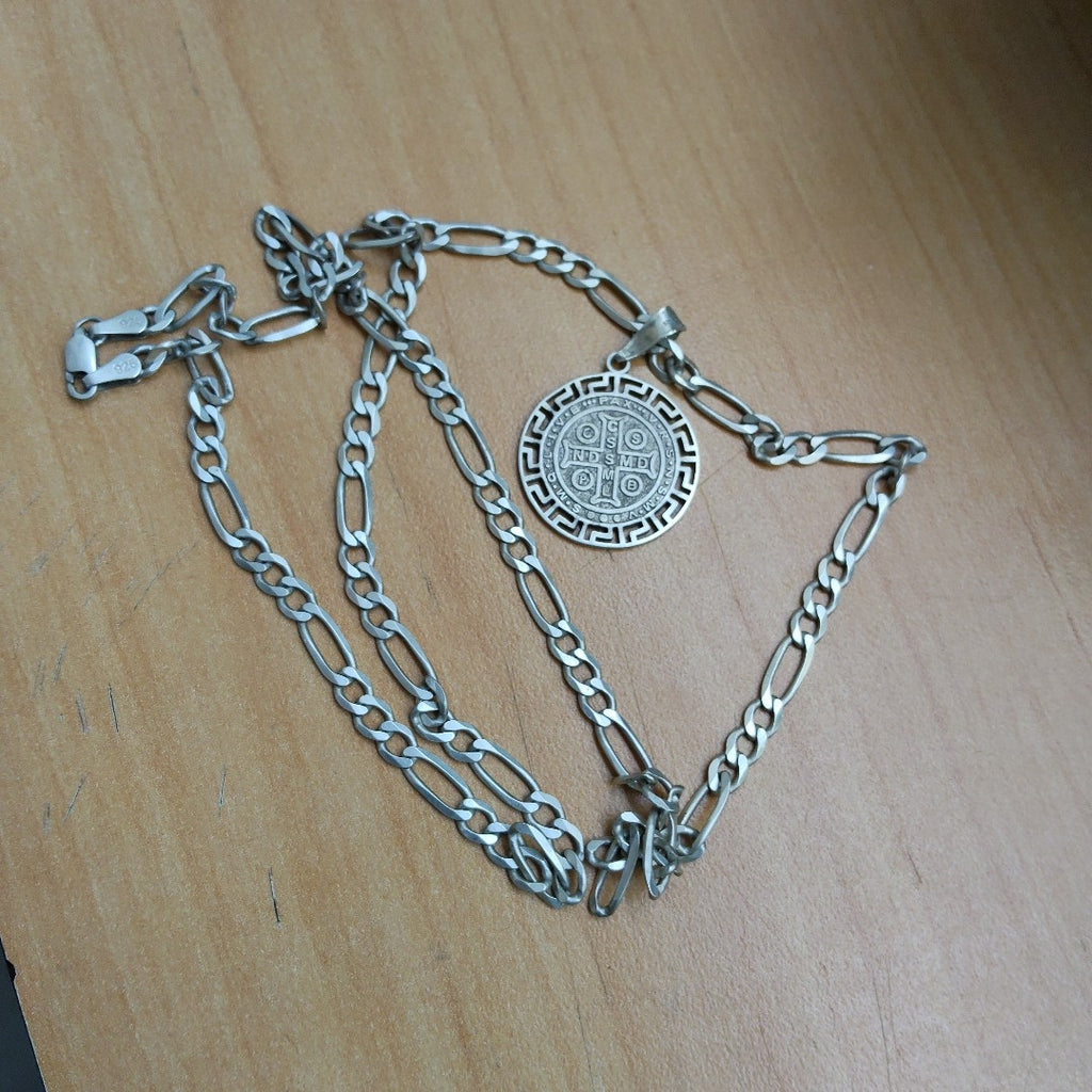 CADENA, MEDALLA RELIGIOSA PLATA 21.9 GRMS (SEMINUEVO)