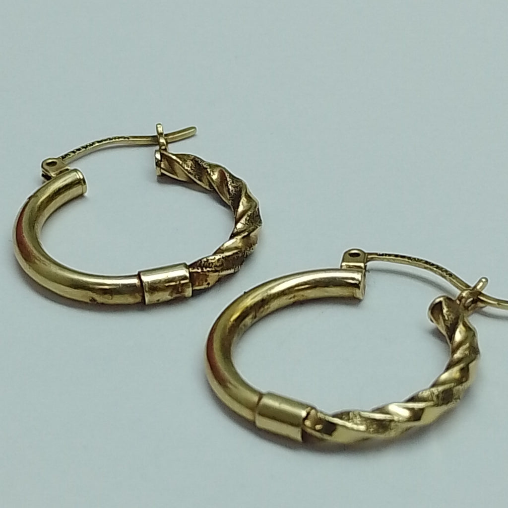 ARRACADAS PAR ORO 10 K 2.3 GRMS (SEMINUEVO)