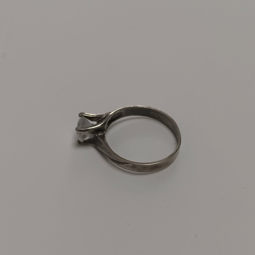 ANILLITO PLATA 2.6 GRMS (SEMINUEVO)