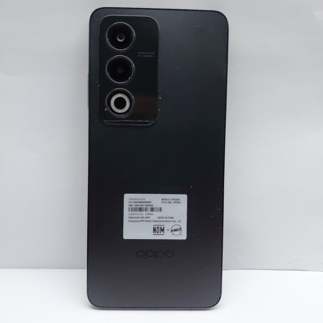 CELULAR OPPO A80 5G CPH2639 (2024) 256 GB 8 GB RAM (SEMINUEVO)