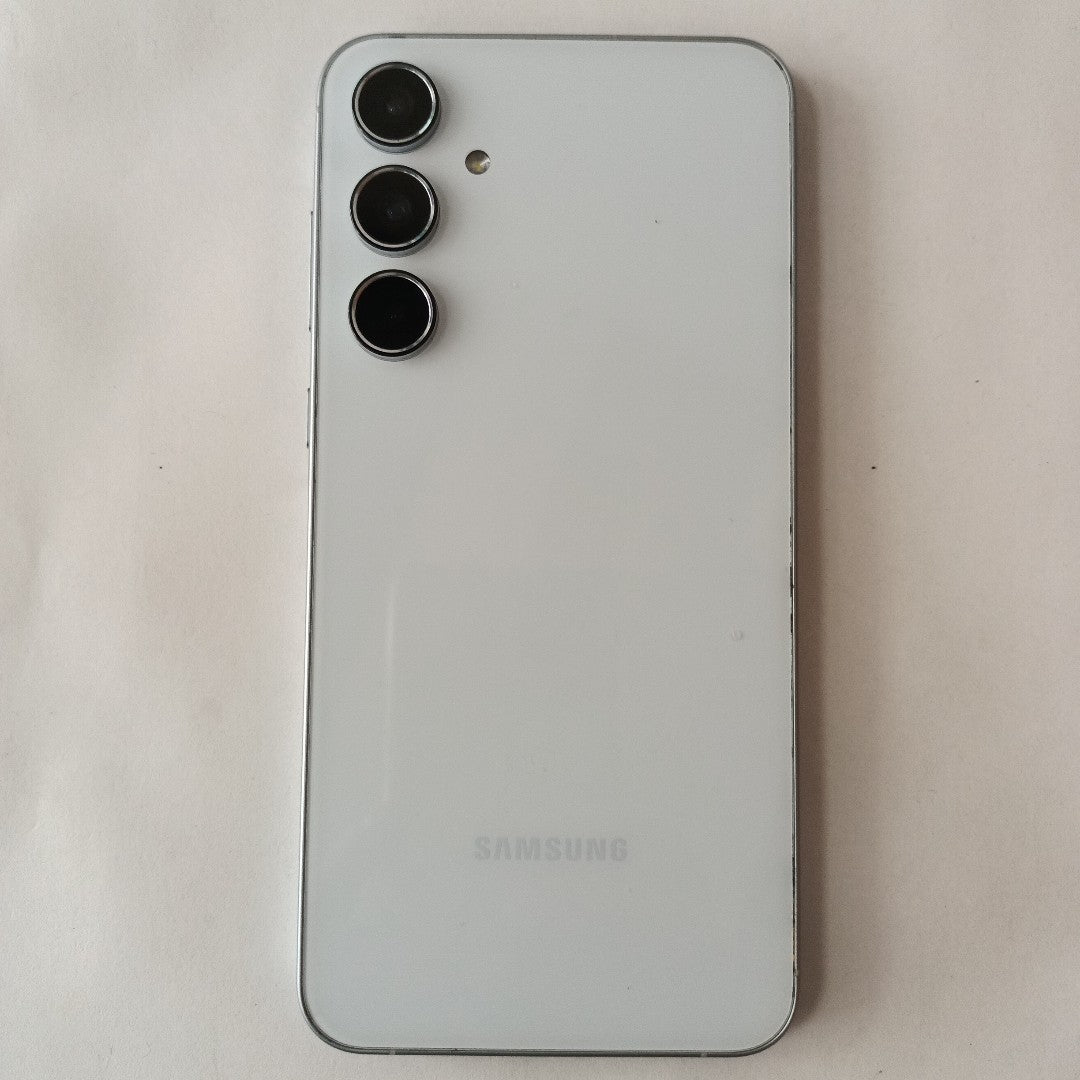 CELULAR SAMSUNG GALAXY A55 5G SM-A556E (2024) 128 GB 8 GB RAM (SEMINUEVO)