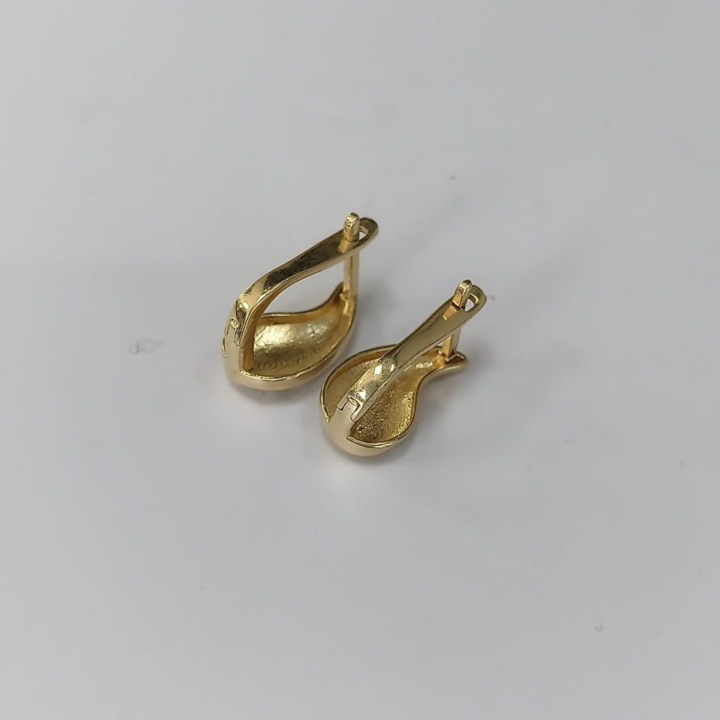 ARETES PAR ORO 14 K 2.6 GRMS (SEMINUEVO)