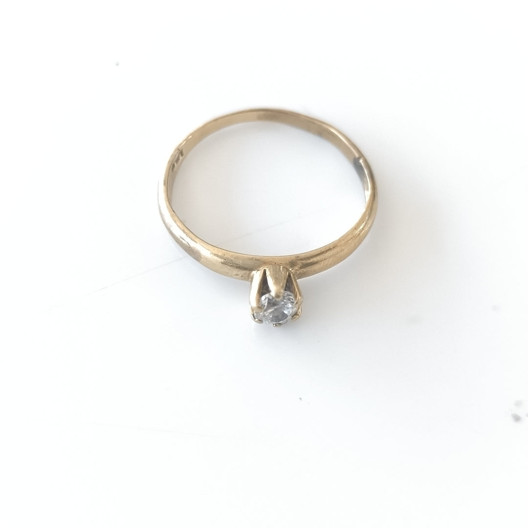 ANILLITO ORO 10 K 1.6 GRMS (SEMINUEVO)