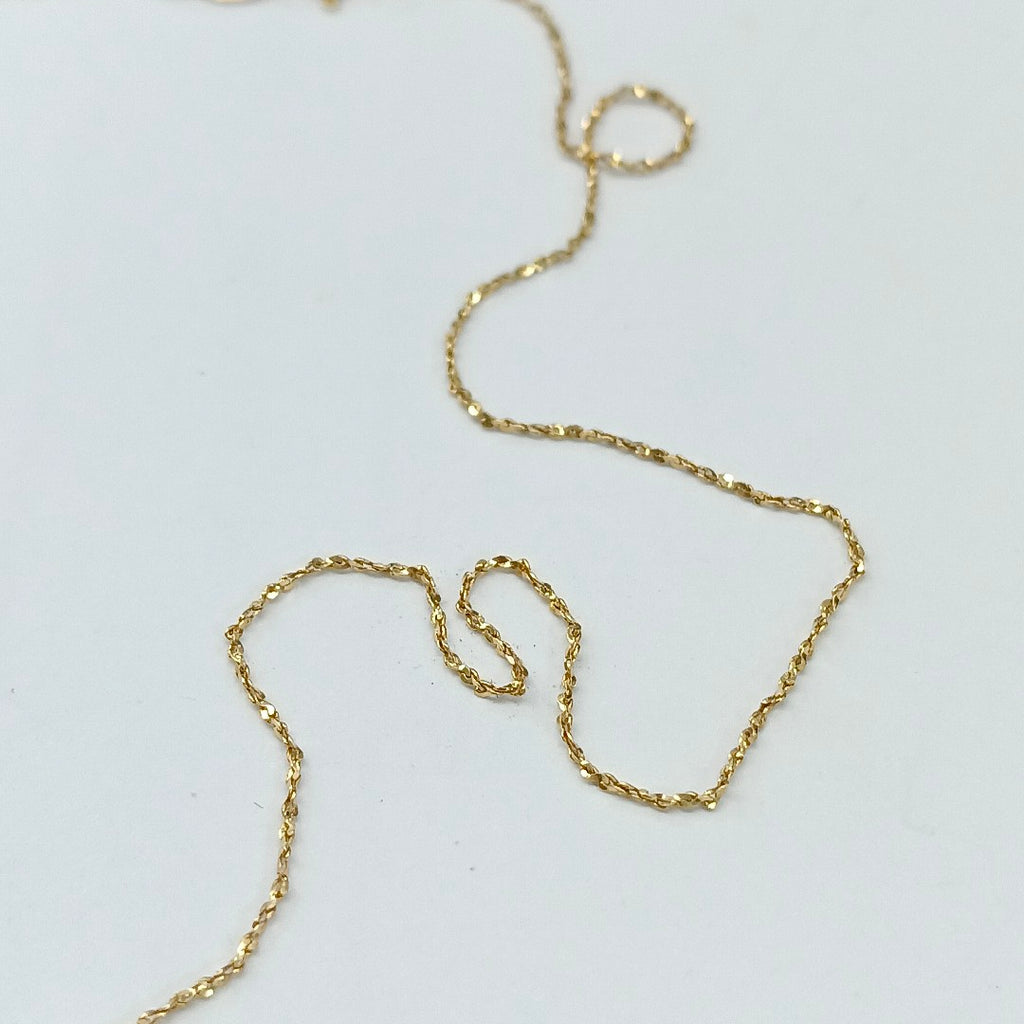 GARGANTILLA, MEDALLA RELIGIOSA ORO 14 K 2 GRMS (SEMINUEVO)