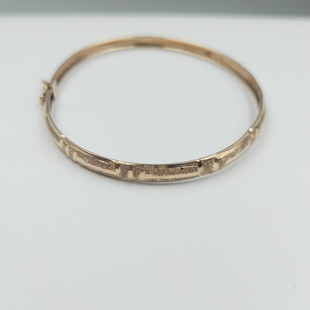 PULSERA RIGIDA ORO 14 K 3.9 GRMS (SEMINUEVO)