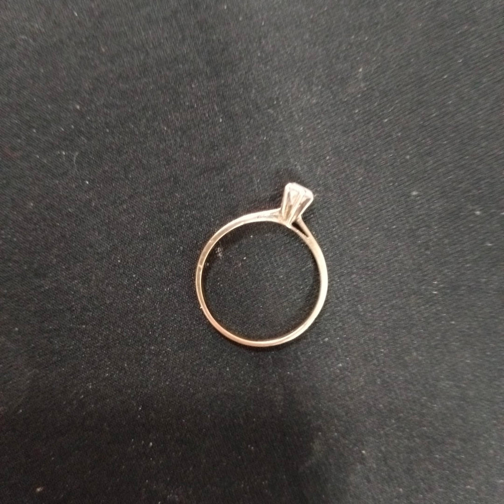 ANILLO ORO 10 K 1.7 GRMS (SEMINUEVO)