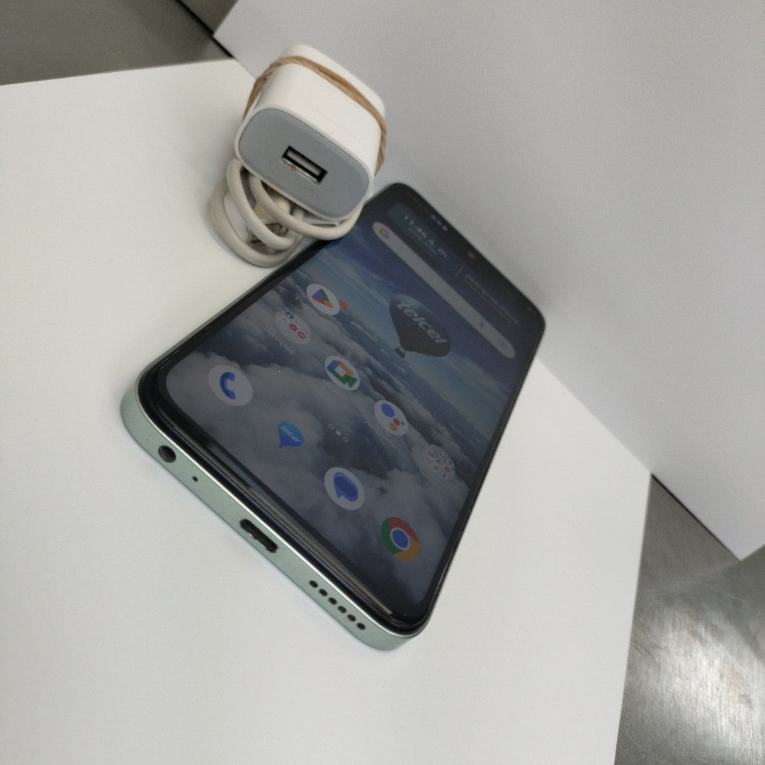 CELULAR ZTE AXON 70 Z2459 256 GB 6 GB RAM (SEMINUEVO)