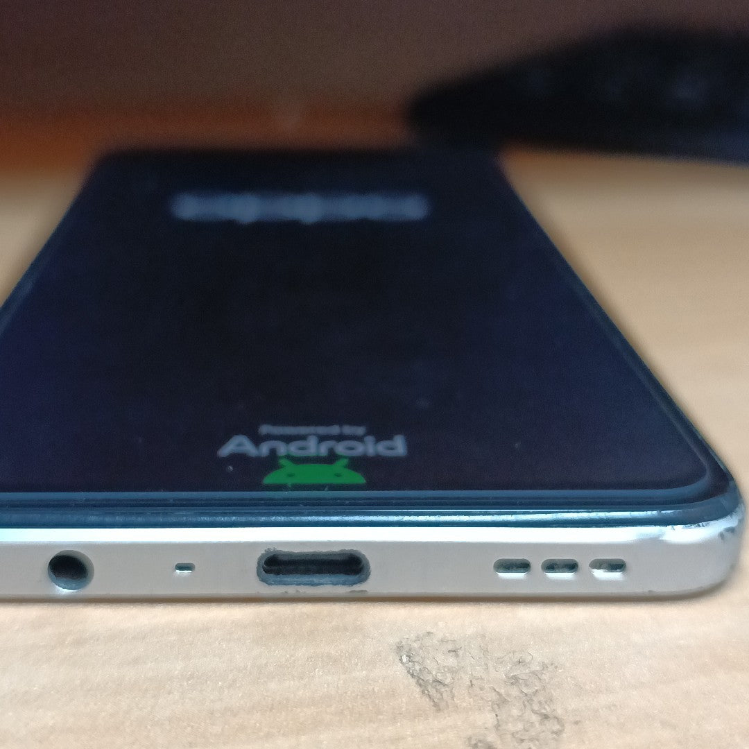 CELULAR OPPO A60 CPH3669 256 GB 8 GB RAM (SEMINUEVO)