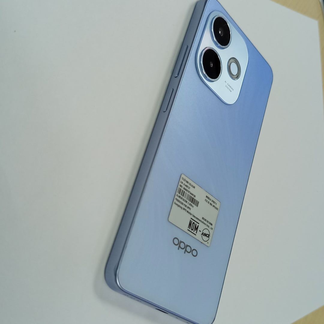 CELULAR OPPO A5 PRO CPH2711 (2025) 256 GB 8 GB RAM (SEMINUEVO)