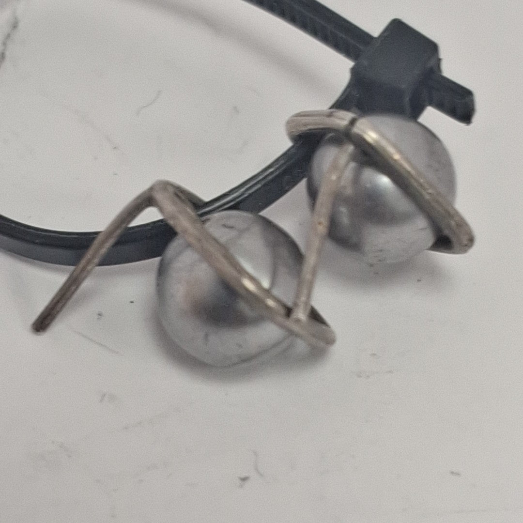 ARETES PAR PLATA 2.4 GRMS (SEMINUEVO)