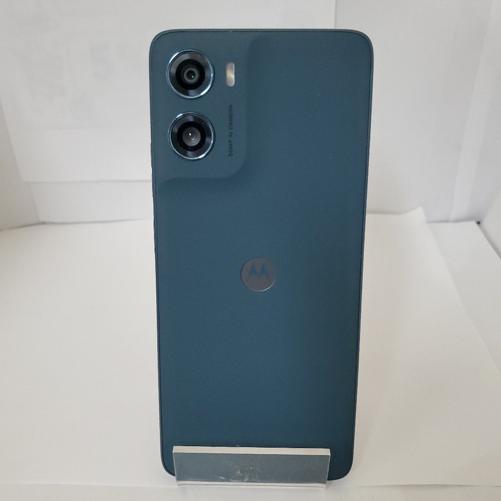 CELULAR MOTOROLA MOTO G06 XT2535-2 (2025) 64 GB 4 GB RAM (SEMINUEVO)