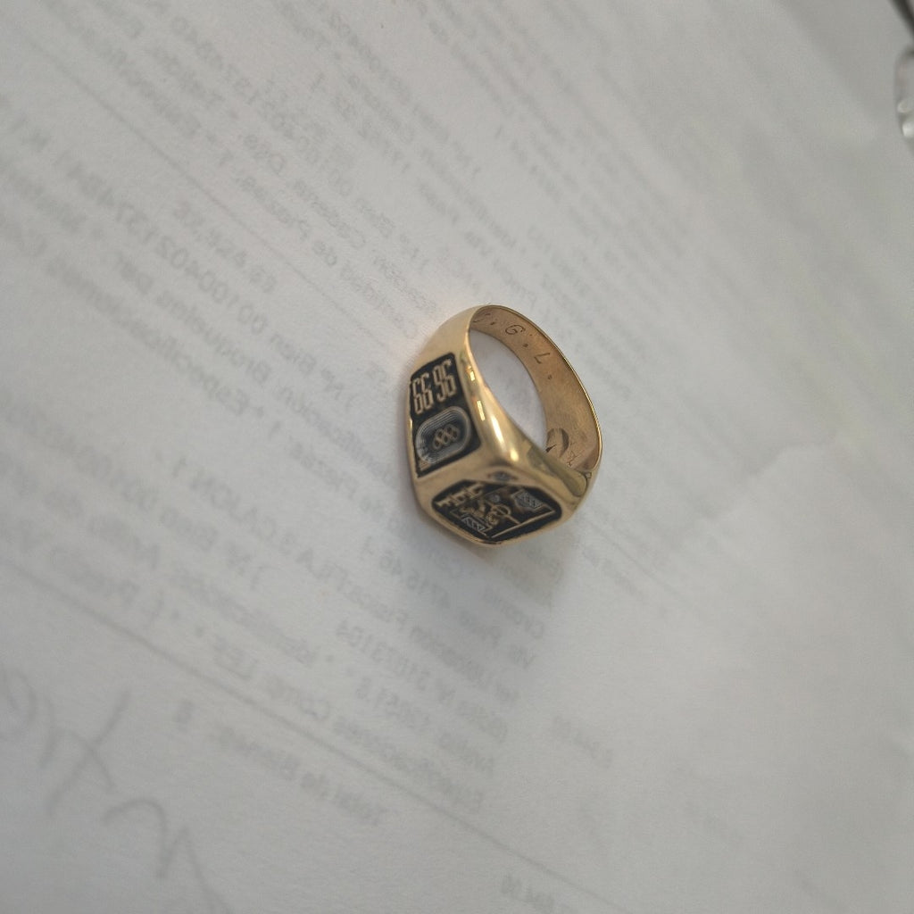 ANILLO DE GRADUACIÓN ORO 14 K 8.9 GRMS (SEMINUEVO)