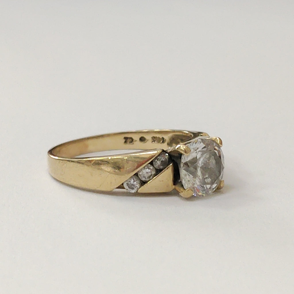 ANILLITO ORO 14 K 3.2 GRMS (SEMINUEVO)