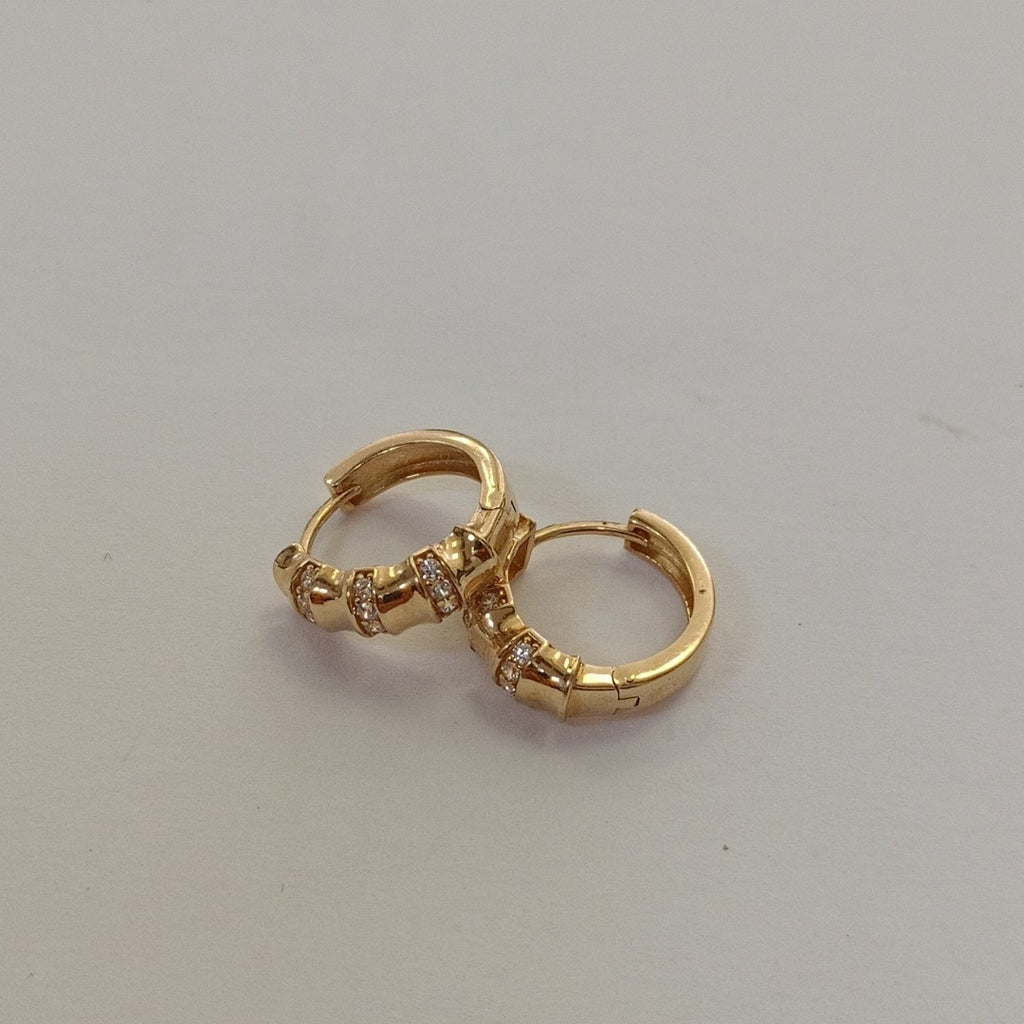 HUGGIES ORO 14K 2.6 (NUEVO)
