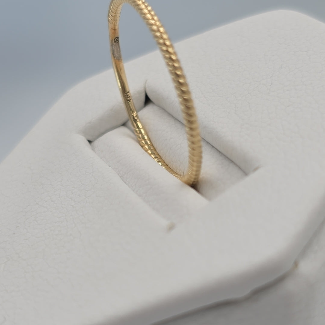ARGOLLA ORO 14 K 0,90 GRMS (SEMINUEVO)