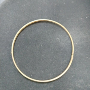 PULSERA RIGIDA ORO 10 K 3.4 GRMS (SEMINUEVO)
