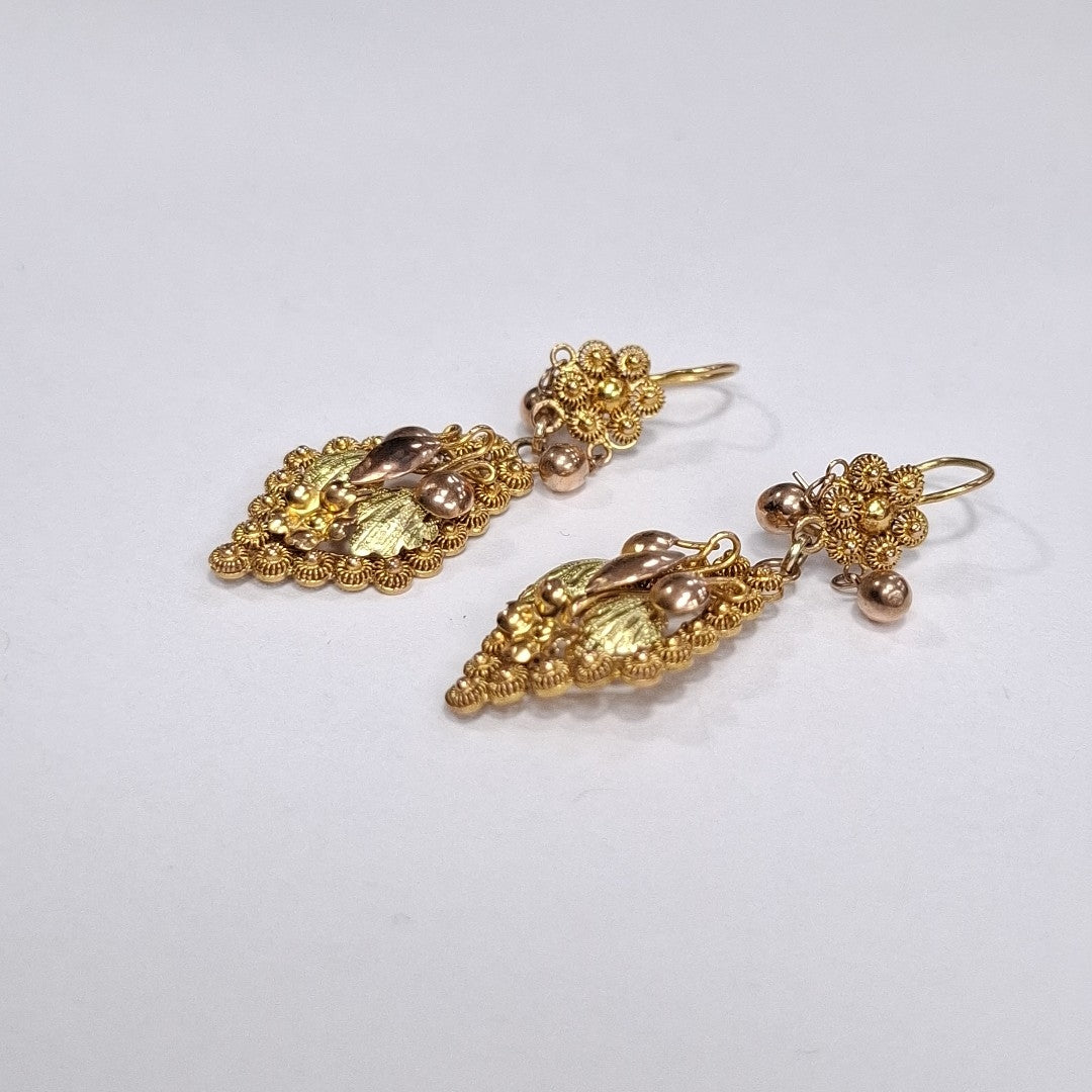 ARETES PAR ORO 8 K 3,40 GRMS (SEMINUEVO)